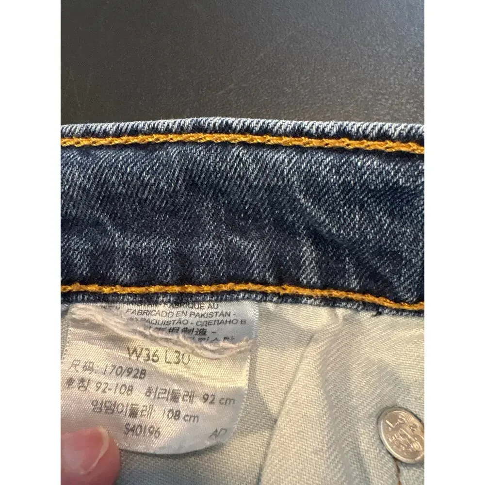 Levis 514 Straight Leg Blue Denim Jeans Work Distressed Relaxed Mens 36x30